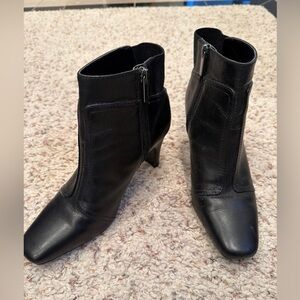 Women’s Bandolino Black Leather Booties With 3” Heels Size 7.5 M
